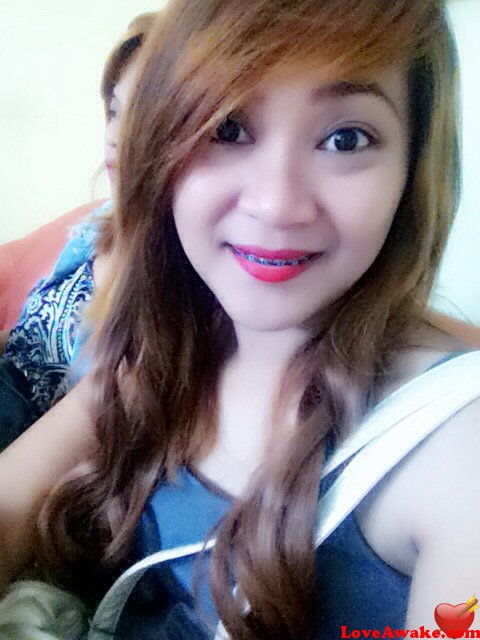 Jhunee Filipina Woman from Tuguegarao