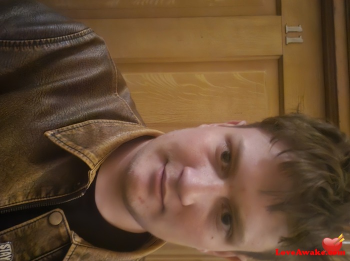 Glitchdaddy576 American Man from Sparks