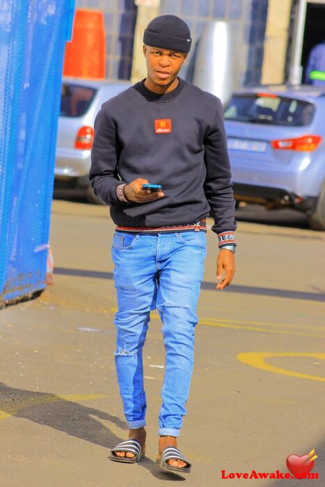 LwandoBaba African Man from Westonaria