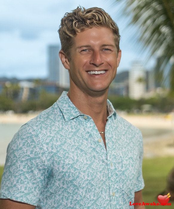 HawaiiBen American Man from Honolulu