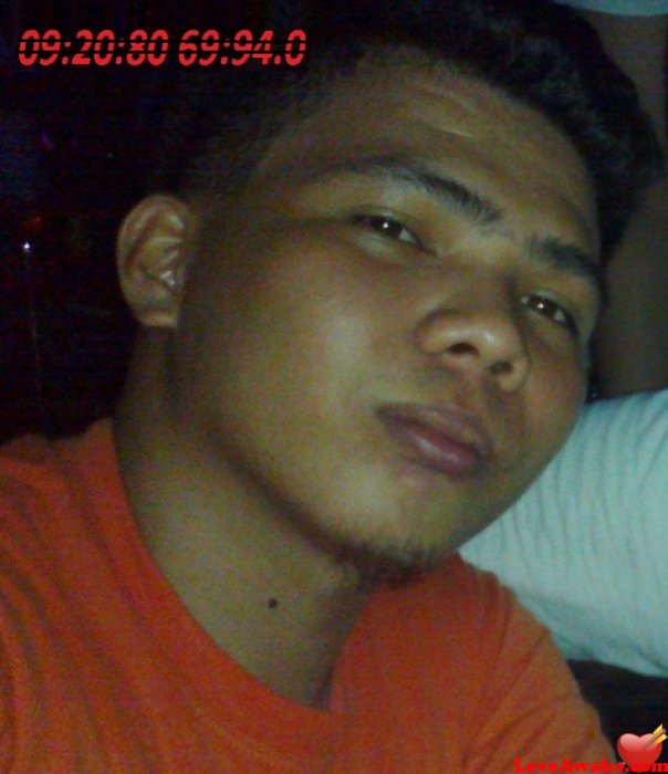 o92o8o6994o Filipina Man from Naga, Luzon