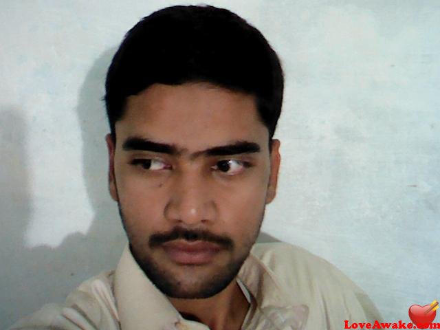 66537 Pakistani Man from Karachi