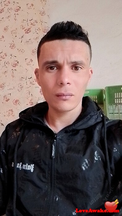 Monats Tunisian Man from Al Qasrayn