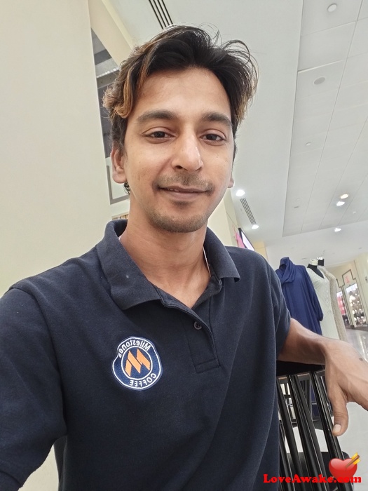 IamShaikh UAE Man from Abu Dhabi