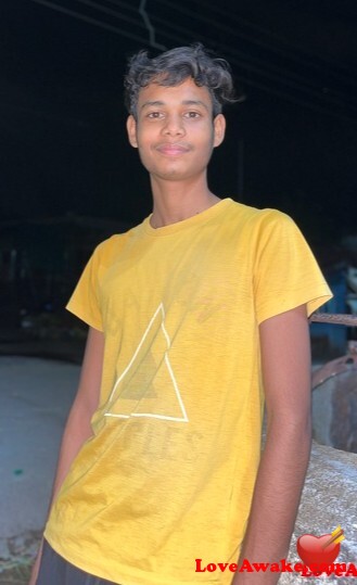 MohiTLK82 Indian Man from Nagapur