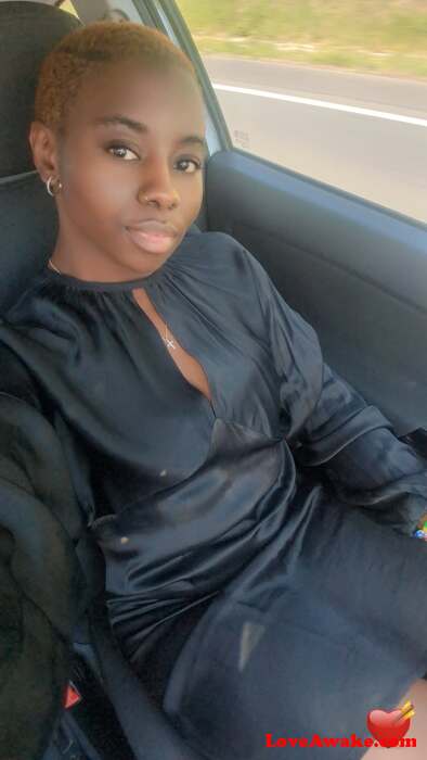 Aishat1997 French Woman from Rodez