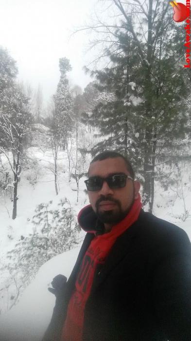 shqasali Pakistani Man from Lahore