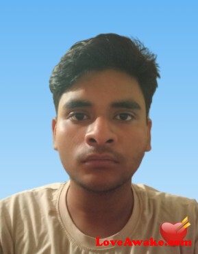 Olivar Indian Man from New Delhi
