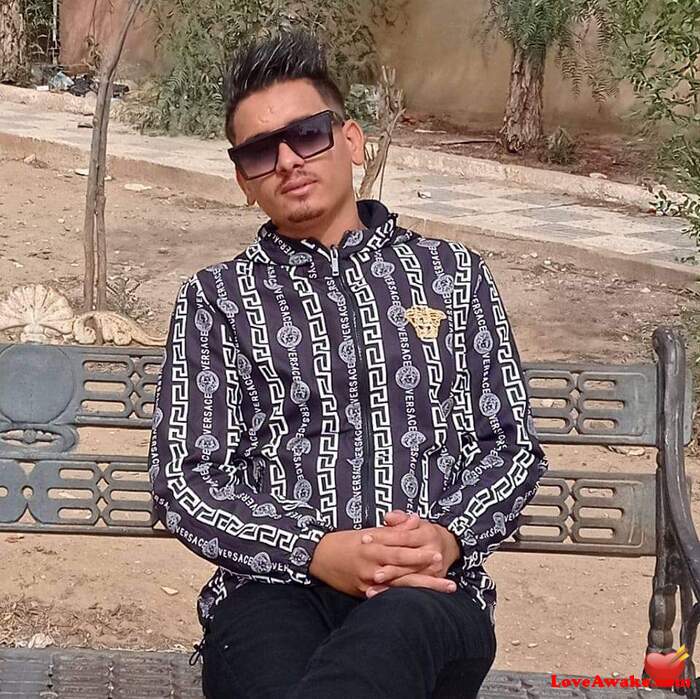 123dfui Algerian Man from Alger (Algiers)