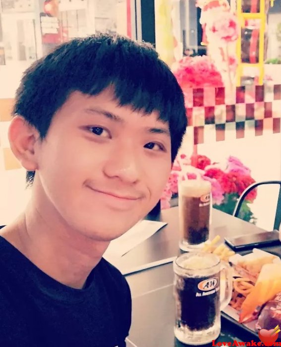 VictorPLQ Malaysian Man from Kuala Lumpur