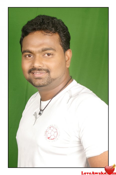 prevt18 Indian Man from Chennai (ex Madras)