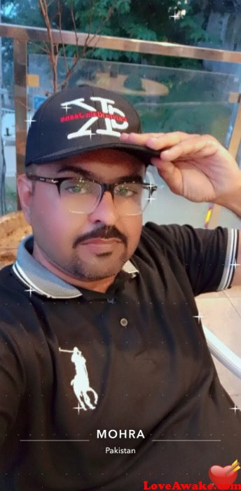 IceLover Pakistani Man from Lahore