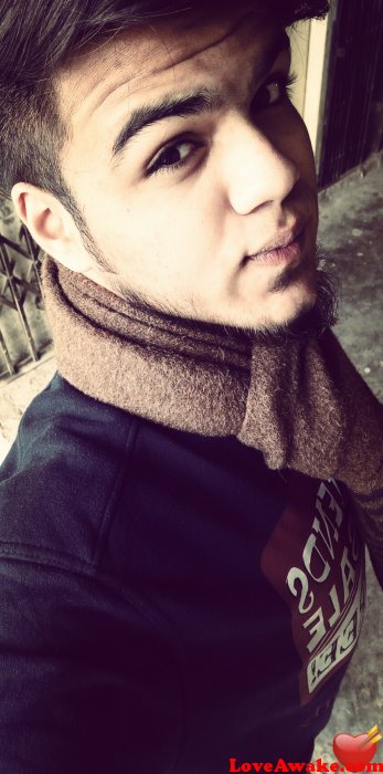 Aizer Pakistani Man from Lahore