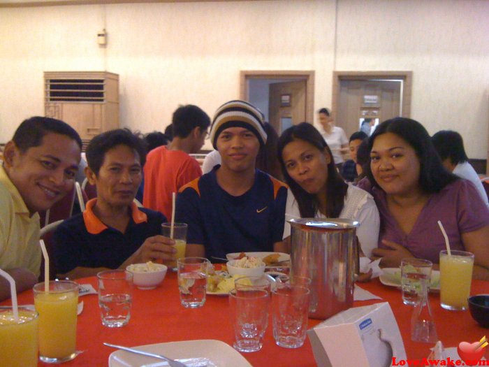 red0618 Filipina Man from Manila