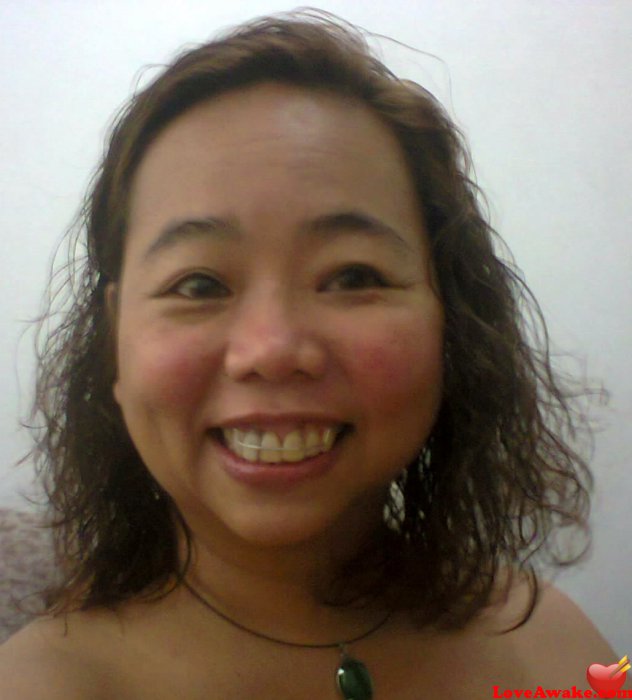 Apriledend Filipina Woman from Makati