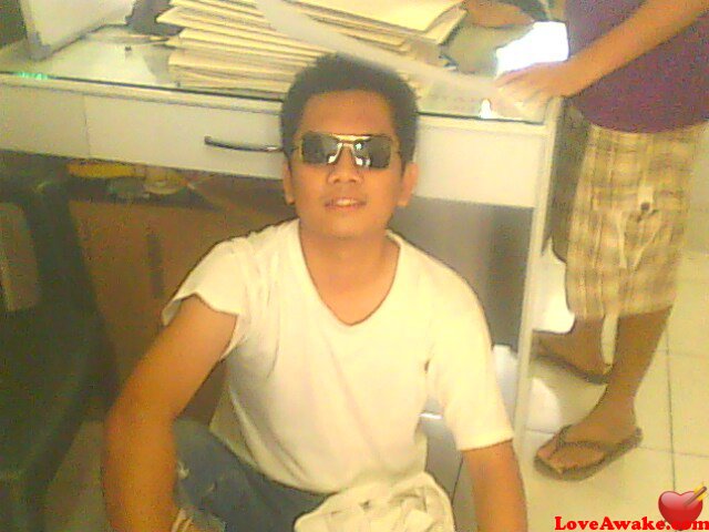 Lanz23 Filipina Man from Manila