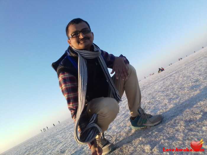 Rashmin151 Indian Man from Ahmedabad