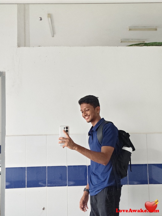 Sachindewum Sri Lankan Man from Gampaha