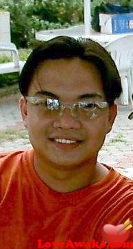 Alds Filipina Man from Manila