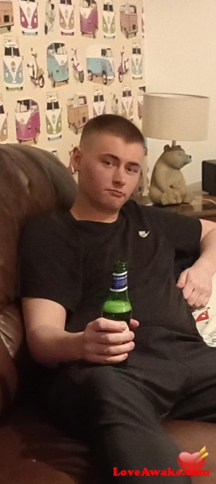Pablo1405 UK Man from Law