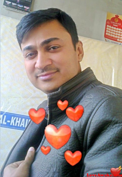 aapkayousi Pakistani Man from Karachi