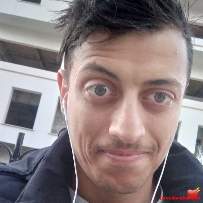 Hafiddidi Algerian Man from Alger (Algiers)