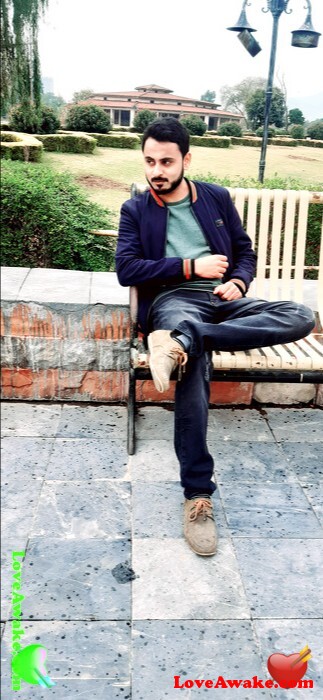 Malik25037 Pakistani Man from Islamabad