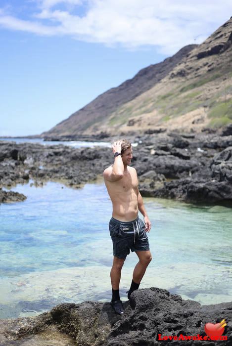 HawaiiBen American Man from Honolulu