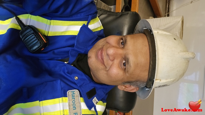Haroon131 Canadian Man from Grande Prairie