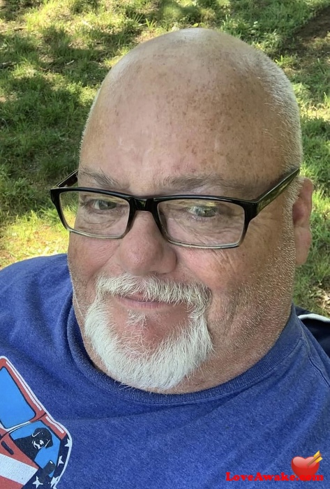 BigLarry1967 American Man from New Bedford