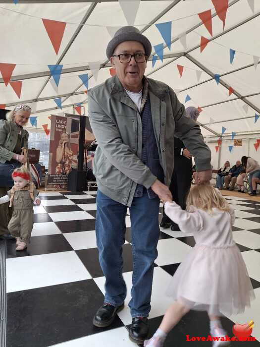 Mike30841 UK Man from Keighley
