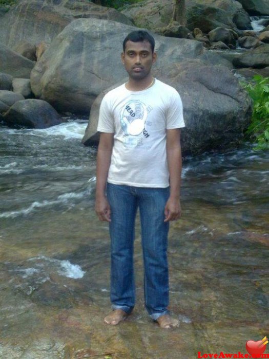 Mannis13 Indian Man from Tiruchirapalli