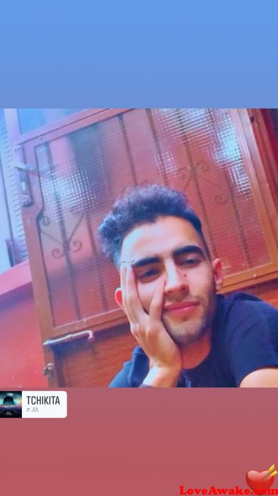 831327 Morocco Man from Tangier