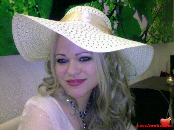 JennyKarty American Woman from Albuquerque