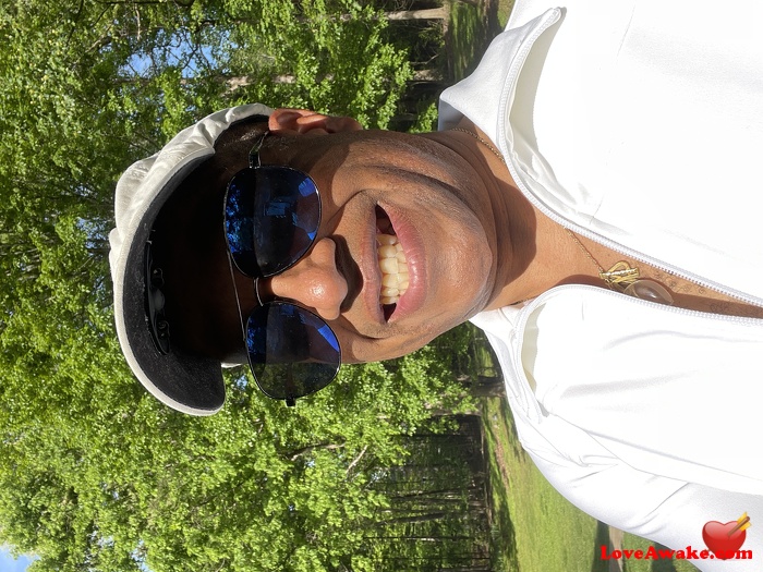 Intamit1 American Man from Atlanta