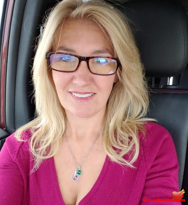 Angelaschrag101 American Woman from Chesapeake