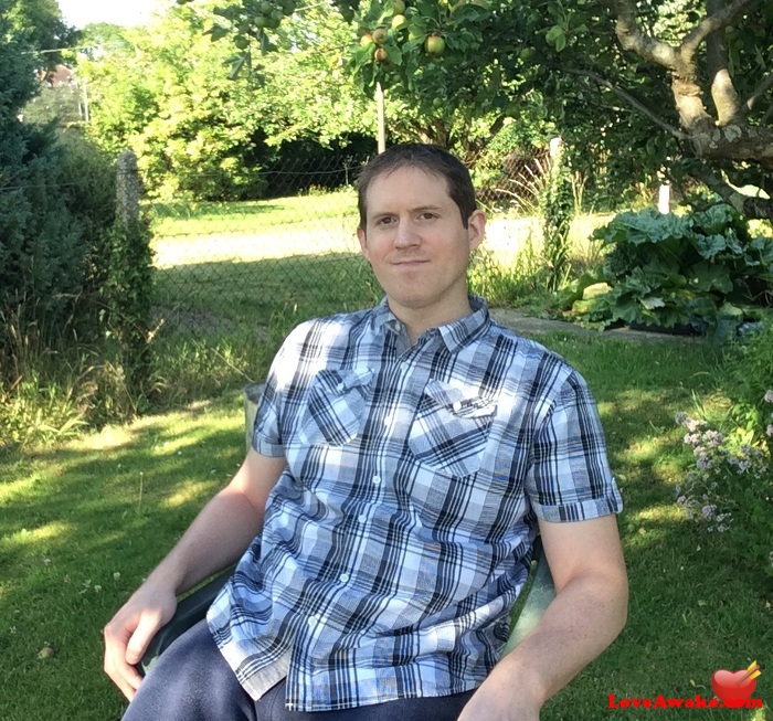 Matt-1980 UK Man from Poole