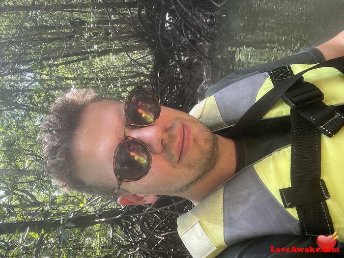 Datdude89 Dutch Man from Amsterdam