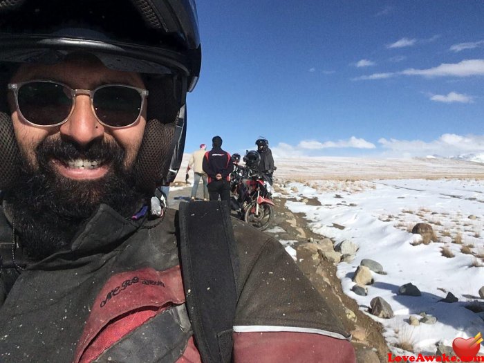 nangabhaloo Pakistani Man from Karachi