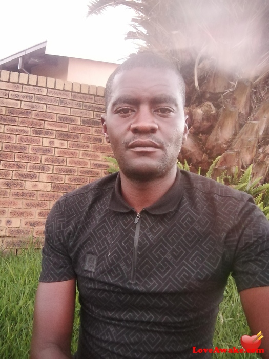 manabempho247 African Man from Alexandra