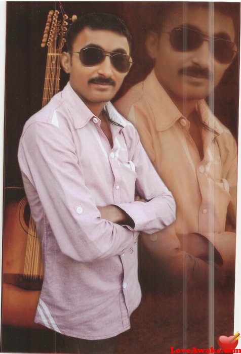 bmpadiya Indian Man from Ahmedabad