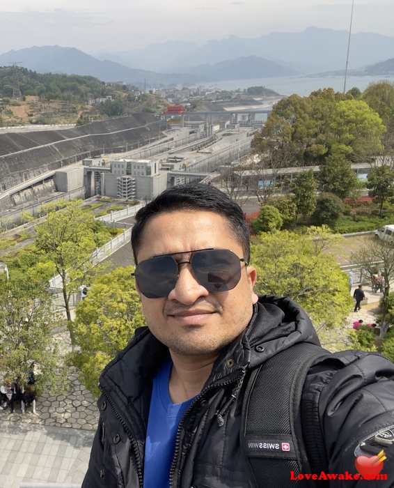 Madush20 Chinese Man from Wuhan