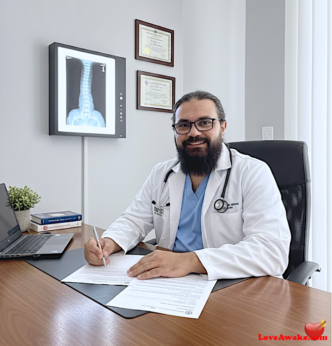 Dr-Moh-Hamza Egyptian Man from Alexandria