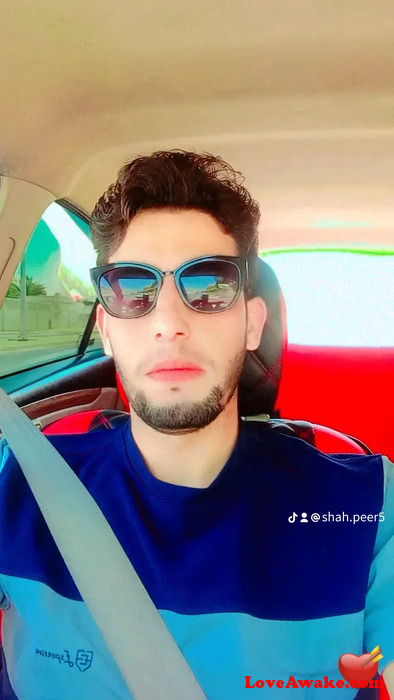 1005345 Pakistani Man from Abbottabad