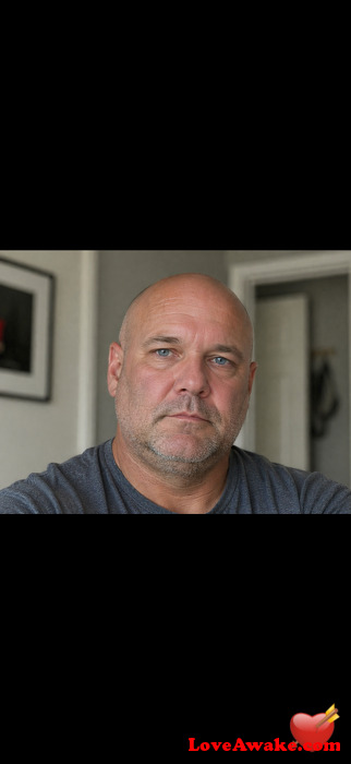 MikeHonest UK Man from Tottington
