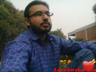 sweettgee Pakistani Man from Lahore