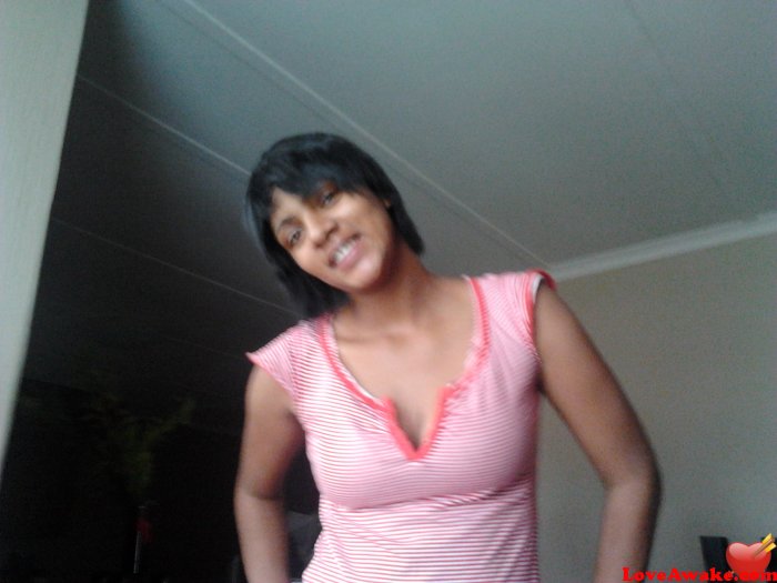 lauren25 African Woman from Cape Town