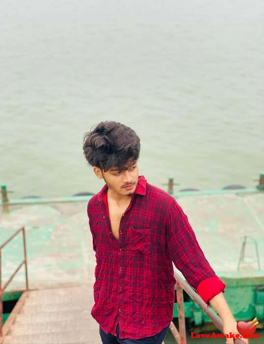 aup610 Indian Man from Malda