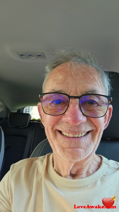 Jonhkane23 American Man from Norfolk