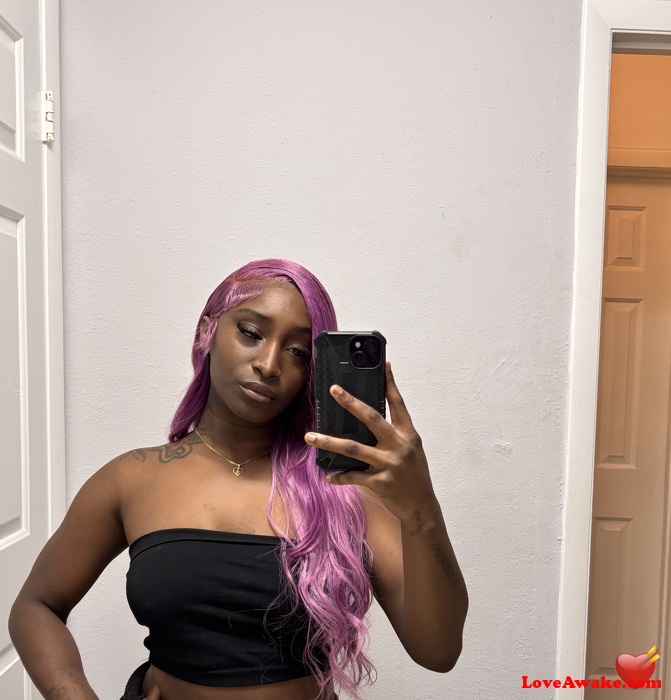 asiiaalee American Woman from Orlando